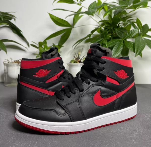 Giày Nike Wmns Air Jordan 1 High Zoom Comfort 'Black University Red' CT0979-006 - Ảnh 2