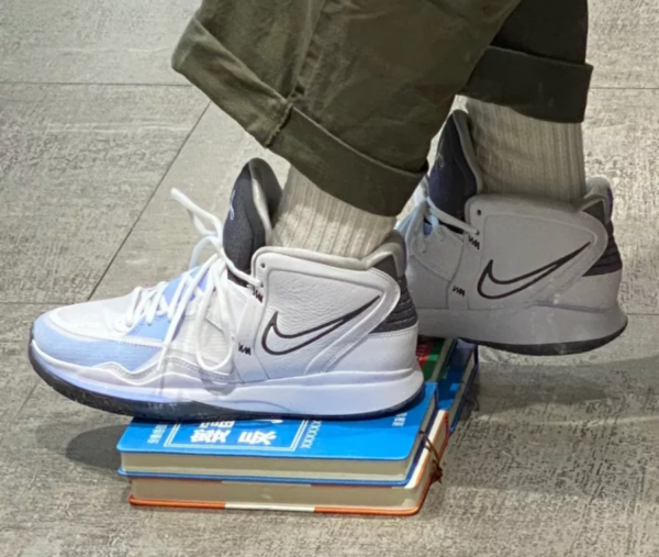 Giày Nike Kyrie 8 Infinity EP 'White Light Marine' DC9134-102 - Ảnh 5