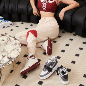 Alternative view of Giày Nike Air Force 1 'White Red' DQ7582-100