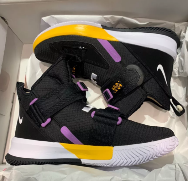 Giày Nike LeBron Soldier 13 'Black Yellow' AR4228-004 - Ảnh 3