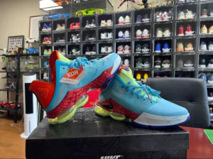 Giay Nike LeBron 19 Low 'Blue Chill' DO9828-400