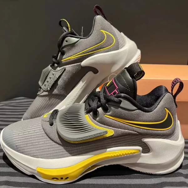 Giày Nike Zoom Freak 3 'Low Battery' DA0694-006 - Ảnh 2