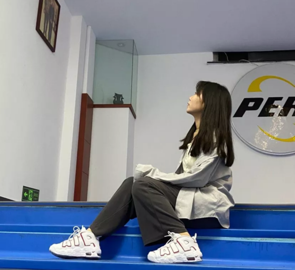 Giày Nike Air More Uptempo GS 'White Varsity Red' 2021 DJ5988-100 - Ảnh 5