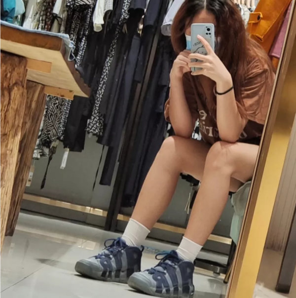Giày Nike Air More Uptempo GS 'Georgetown Hoyas' 415082-009 - Ảnh 5