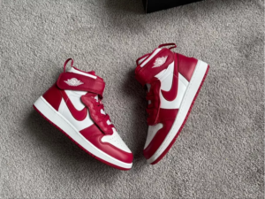 Giay Nike Air Jordan 1 High FlyEase 'Cardinal Red' DC7986-601