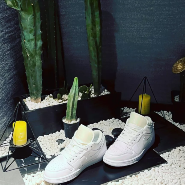 Giày Nike Air Jordan 1 Low 'Triple White' DV0990-111 - Ảnh 6