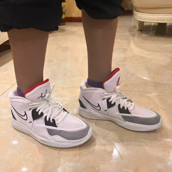 Giày Nike Kyrie 8 Infinity GS 'White Black' DD0334-101 - Ảnh 2