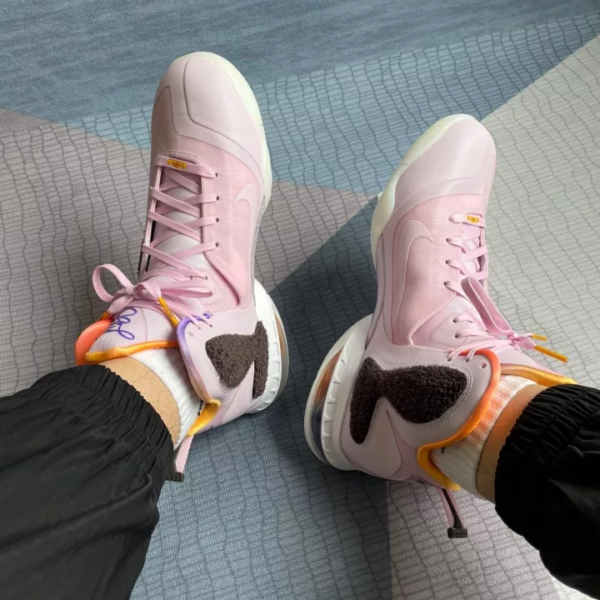 Giày Nike LeBron 9 'Regal Pink and Velvet Brown' DJ3908-600 - Ảnh 4