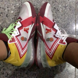 Alternative view of Giày Nike LeBron 18 x Mimi Plange 'Higher Learning' CV7562-102