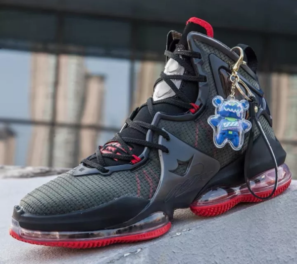 Giày Nike LeBron 19 'Bred' CZ0203-001 - Ảnh 5
