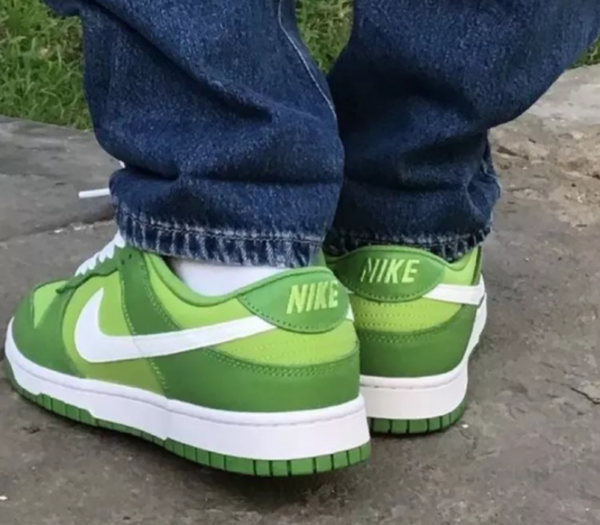 Giày Nike Dunk Low 'Chlorophyll' DJ6188-300 - Ảnh 2