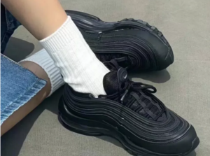 Giay Nike Air Max 97 'Triple Black' DH8016-002