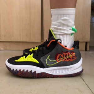 Alternative view of Giày Nike Kyrie Low 4 EP 'Black Turf Orange' CZ0105-002