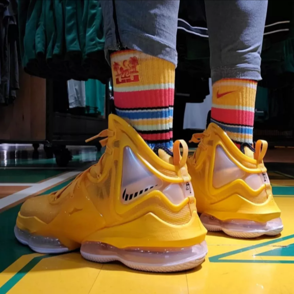 Giày Nike LeBron 19 Hard Hat 'Yellow' CZ0203-700 - Ảnh 5