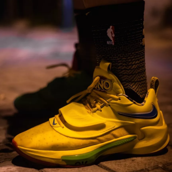 Giày Nike Zoom Freak 3 x UNO DC9363-700 - Ảnh 2