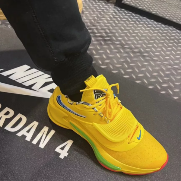 Giày Nike Zoom Freak 3 x UNO DC9363-700 - Ảnh 5