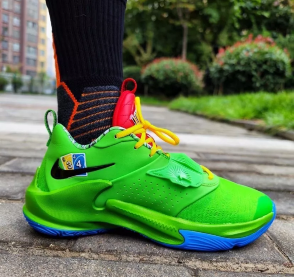 Giày Nike Zoom Freak 3 x UNO DC9363-300 - Ảnh 3
