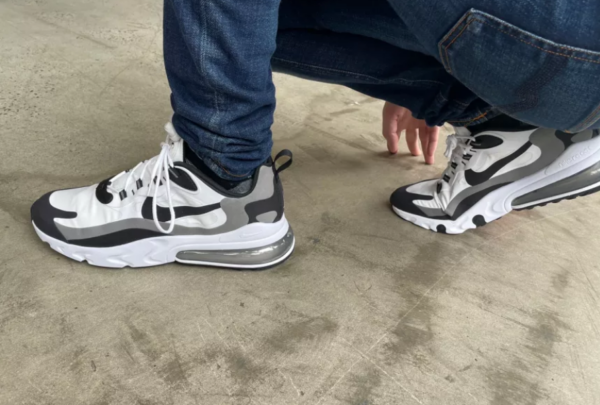 Giày Nike Air Max 270 React 'Oreo' CT1264-101 - Ảnh 3