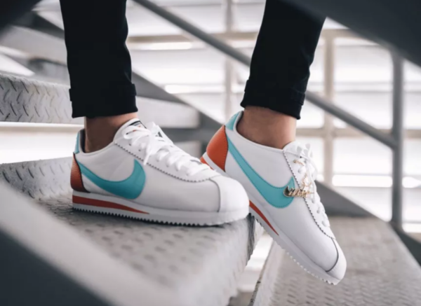 Giày Nike Classic Cortez Premium 'Light Aqua' 905614-104 - Ảnh 4