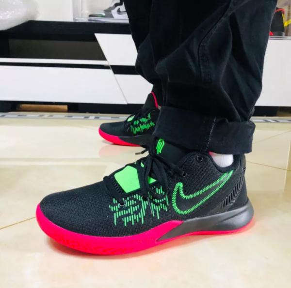 Giày Nike Kyrie Flytrap 2 'Black Hyper Pink' AO4436-005 - Ảnh 8