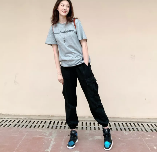 Giày Nike Wmns Air Jordan 1 Mid 'Metallic Turquoise' BQ6472-009 - Ảnh 11