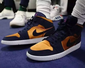 Alternative view of Giày Nike Air Jordan 1 Mid SE GS 'Obsidian Desert Ochre' BQ6931-401