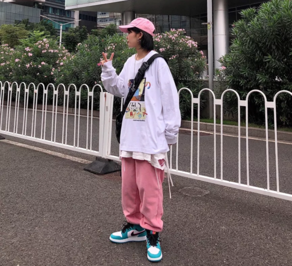 Giày Nike Air Jordan 1 Mid SE 'South Beach' 852542-306 - Ảnh 7