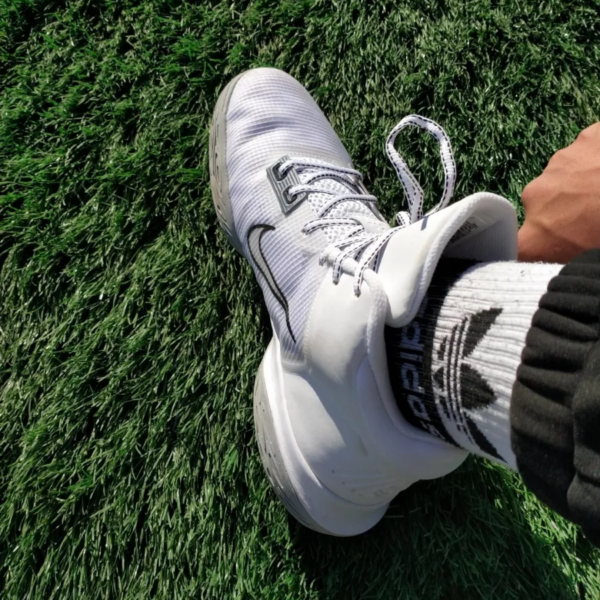Giày Nike Kyrie Flytrap 4 EP 'White Metallic Silver' CT1973-100 - Ảnh 2