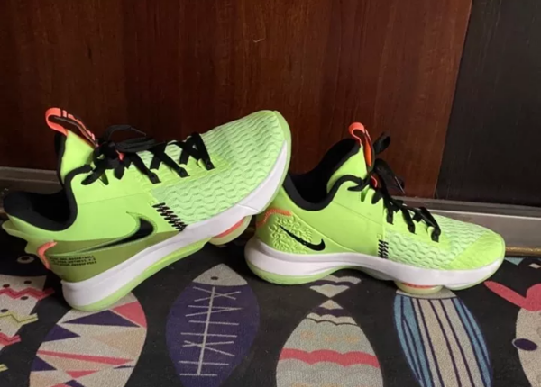 Giày Nike LeBron Witness 5 EP 'Grinch' CQ9381-300 - Ảnh 7