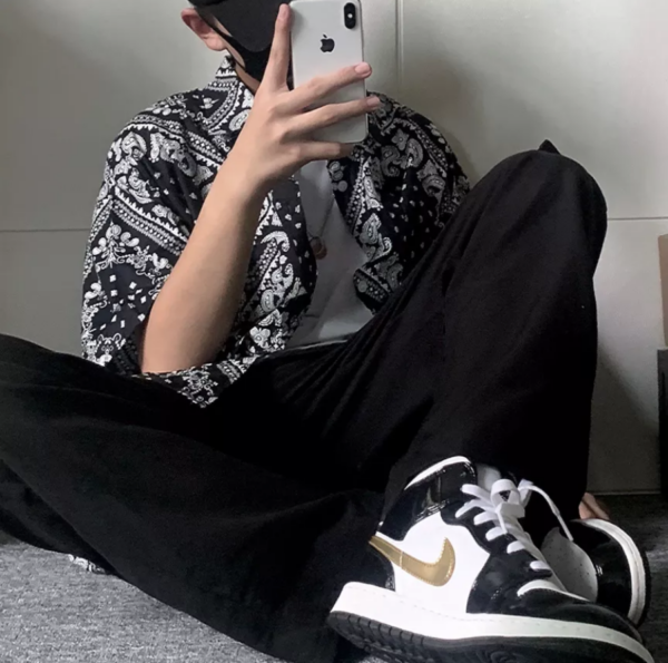 Giày Nike Air Jordan 1 Mid Patent 'Black Gold' 852542-007 - Ảnh 10