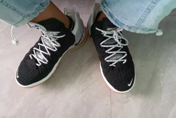 Giày Nike LeBron 18 EP 'Black White Gum' CQ9284-007 - Ảnh 7