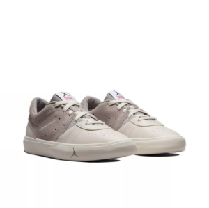 Giay Nike Air Jordan Series ES 'Sail White' DN1857-001