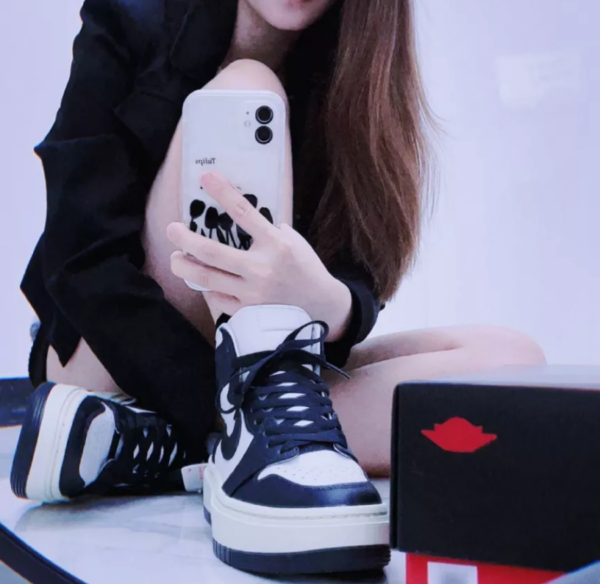 Giày Nike Air Jordan 1 Elevated High ‘White Black’ DN3253-100 - Ảnh 2