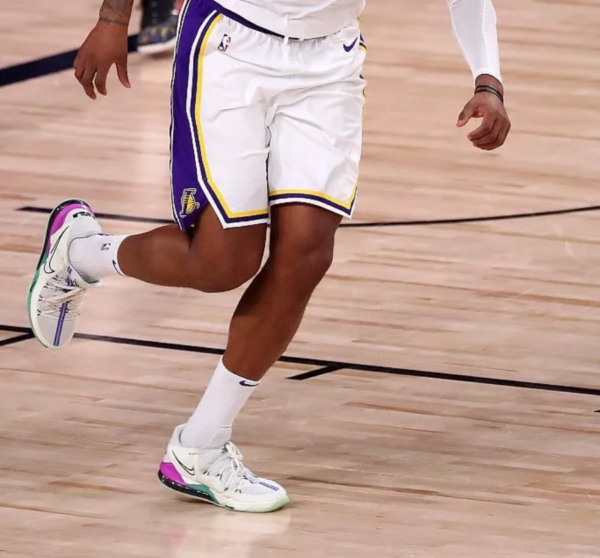 Giày Nike LeBron 17 Low 'Glow In The Dark' CD5007-005 - Ảnh 2