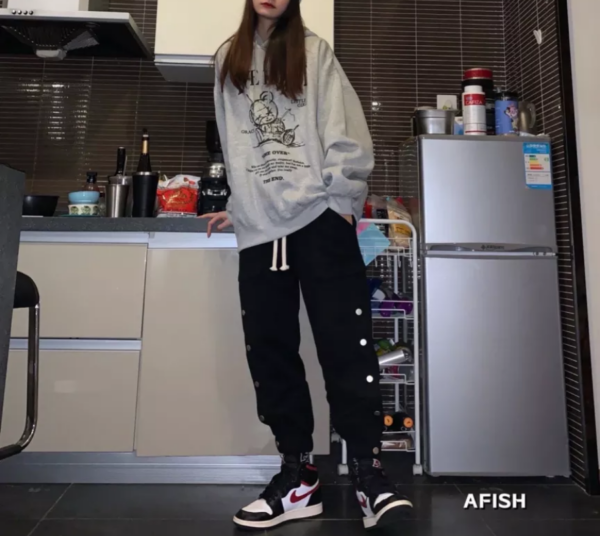 Giày Nike Air Jordan 1 Retro High OG GS 'Gym Red' 575441-061 - Ảnh 4