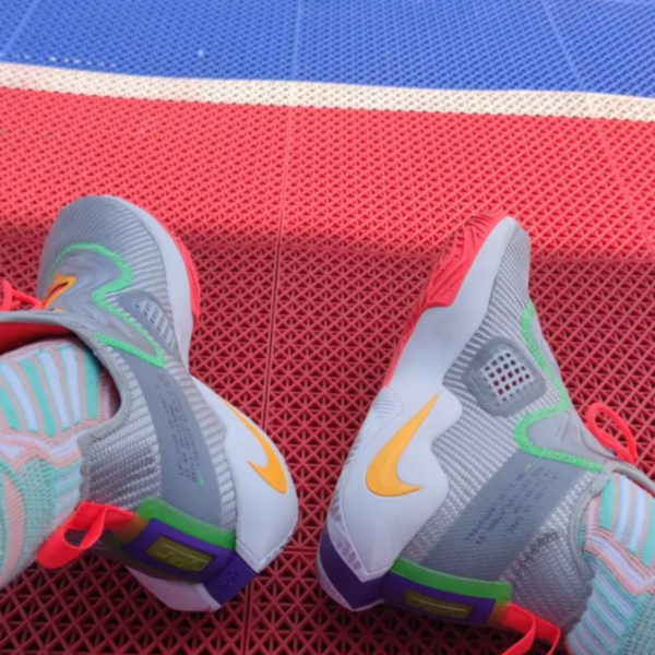 Giày Nike LeBron Soldier 14 EP 'Hare' CK6047-001 - Ảnh 2