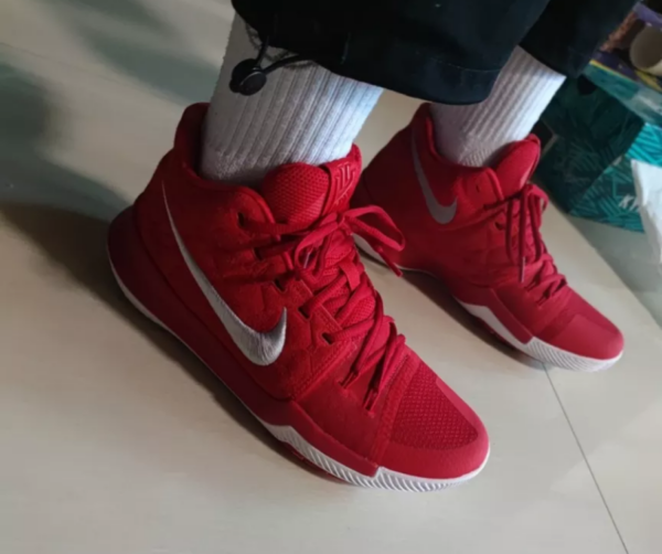 Giày Nike Kyrie 3 'University Red' 852395-601 - Ảnh 4