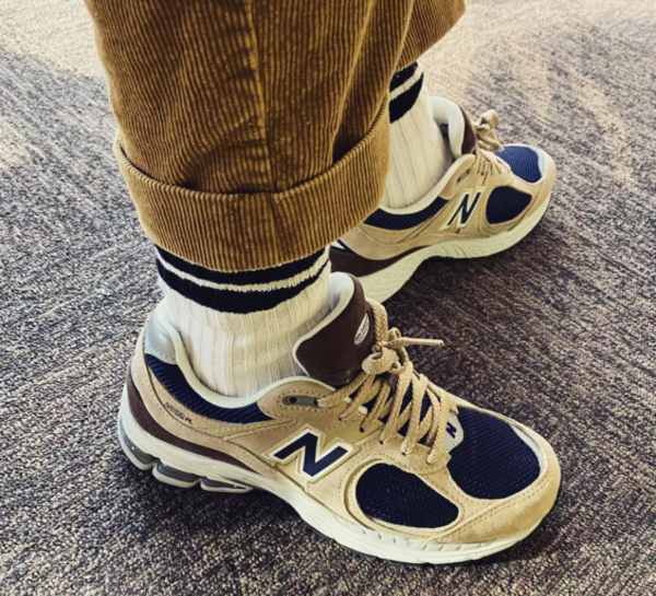 Giày New Balance 2002R 'Beige Navy Blue' ML2002R5 - Ảnh 5
