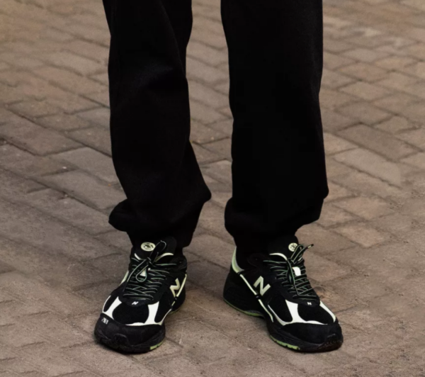 Giày New Balance x Randomevent 'Black' 2002R ML2002RZ - Ảnh 3