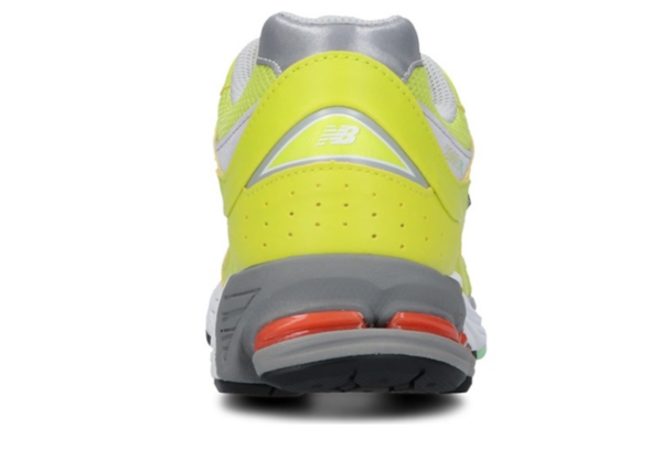 Giày New Balance 2002R 'Sulpher Yellow' M2002RLC - Ảnh 5