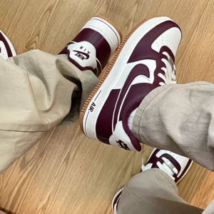 Giay Nike Air Force 1 GS 'Team Red Gum' DQ5972-100