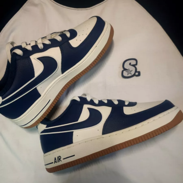 Giày Nike Air Force 1 LV8 GS 'Navy Gum' DQ5972-101 - Ảnh 5