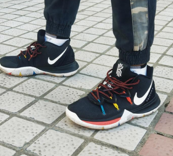 Giày Nike Kyrie 5 'Friends' AO2918-006 - Ảnh 5