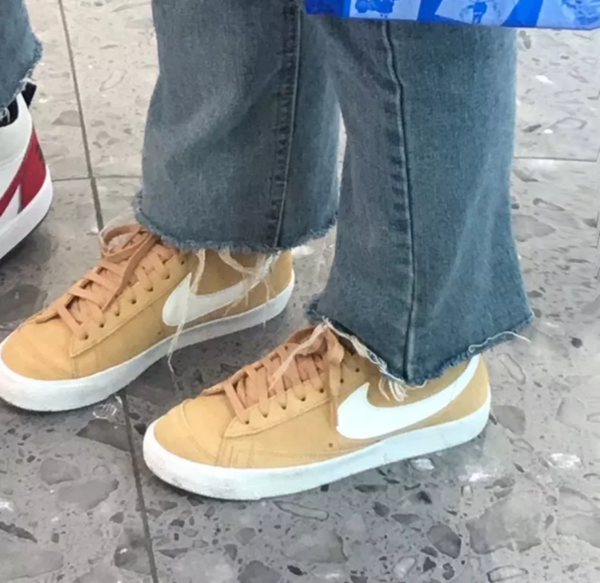 Giày Nike Wmns Blazer Mid '77 'Wheat Suede' DB5461-701 - Ảnh 8