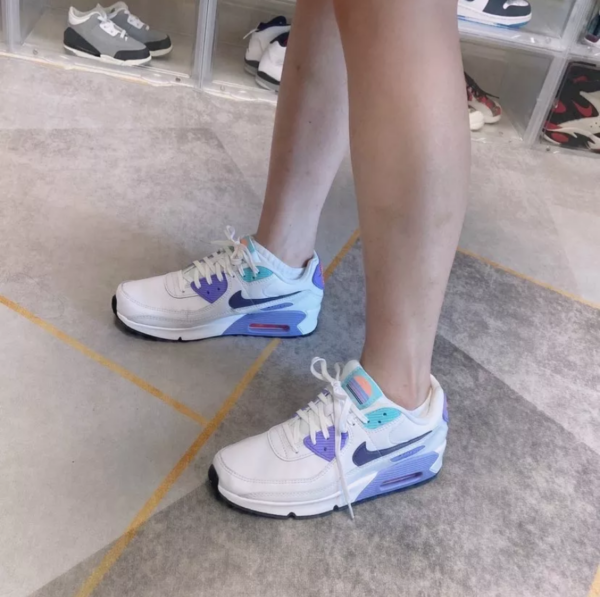 Giày Nike Air Max 90 SE 2 GS 'White Dark Purple Dust' CZ4500-100 - Ảnh 3