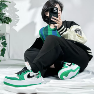 Giay Nike Air Jordan 1 Elevate Low SE 'Lucky Green' DQ8394-301