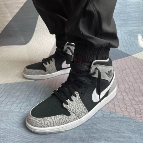 Giay Nike Air Jordan 1 Mid GS 'Elephant Toe' DM6216-016