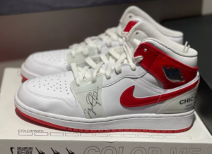 Giay Nike Air Jordan 1 Mid 'Rookie Season' DR6496-116