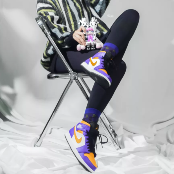 Giày Nike Air Jordan 1 Mid 'Lakers' DQ8426-517 - Ảnh 5