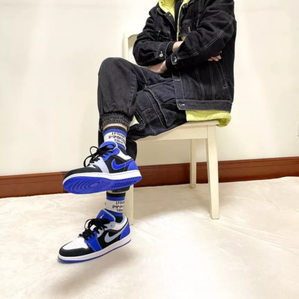 Giày Nike Air Jordan 1 Low 'Black Blue White' DH0206-400 - Ảnh 3